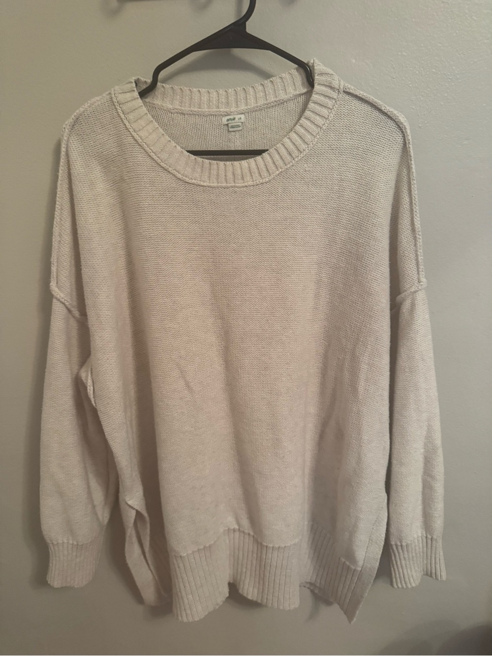 Aerie Women’s Large Cream Oversized Knit Sweater Exposed Seam Slouchy